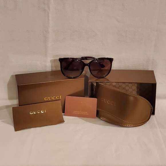 Beautiful Brown Gucci Sunglasses - Picture 14 of 15